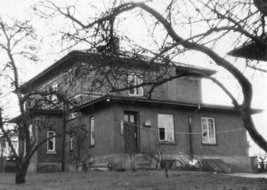 Lægeboligen i Borum set bagfra ca. 1960.