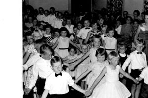 Brøggers Danseskole startede med en idé i Borum.